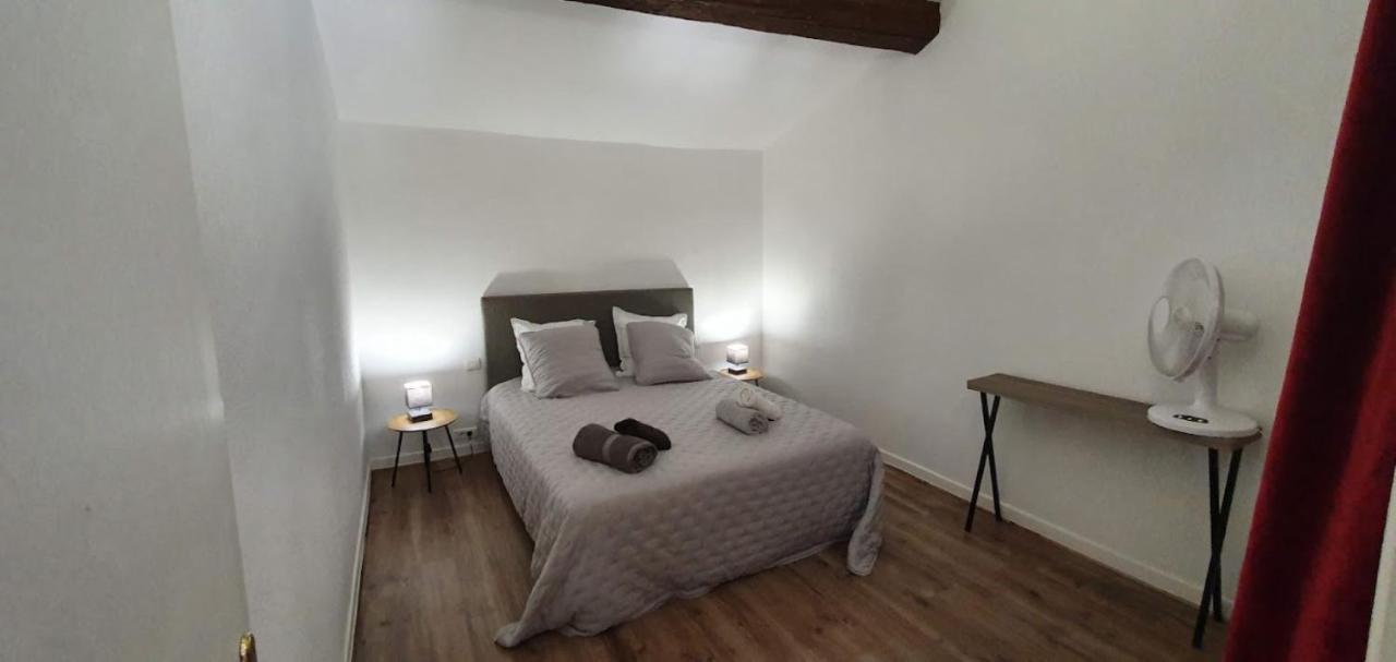Gite De 420 Metres Carres Dans Chateau L'Ange Au Violon Jusqu'A 13 Couchages Conques-sur-Orbiel Exterior photo