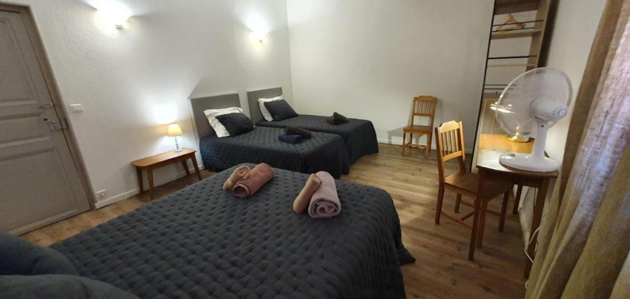 Gite De 420 Metres Carres Dans Chateau L'Ange Au Violon Jusqu'A 13 Couchages Conques-sur-Orbiel Exterior photo